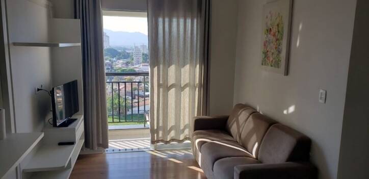 Apartamento à venda com 2 quartos, 63m² - Foto 2