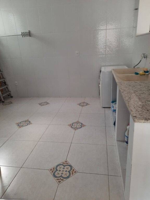 Sobrado à venda e aluguel com 3 quartos, 340m² - Foto 19