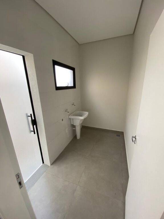 Sobrado à venda com 4 quartos, 212m² - Foto 14