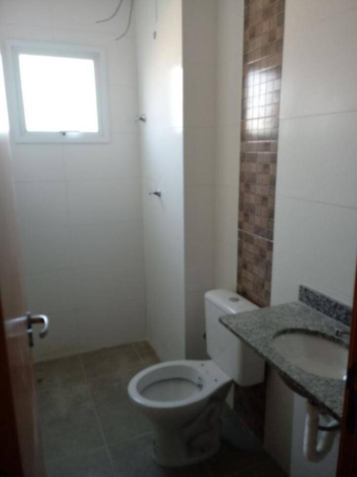 Apartamento à venda com 2 quartos, 66m² - Foto 7