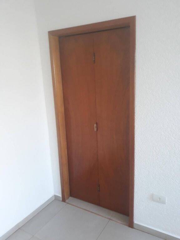 Casa à venda com 2 quartos, 70m² - Foto 17