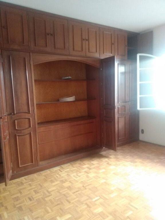 Casa à venda com 3 quartos, 376m² - Foto 19