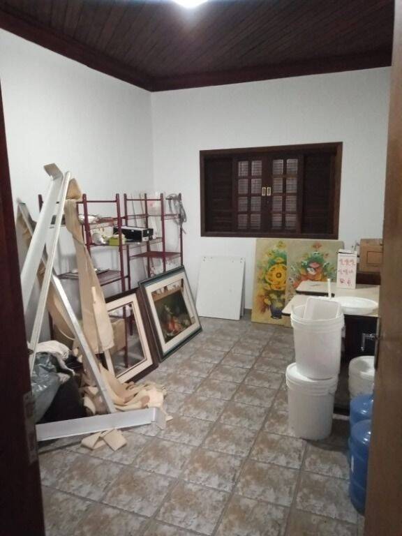 Casa à venda com 3 quartos, 215m² - Foto 12