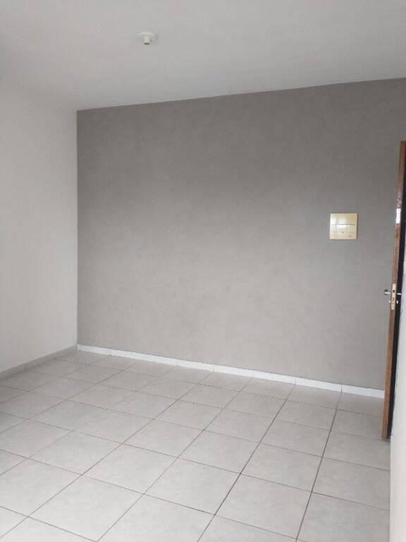 Apartamento à venda com 2 quartos, 57m² - Foto 5