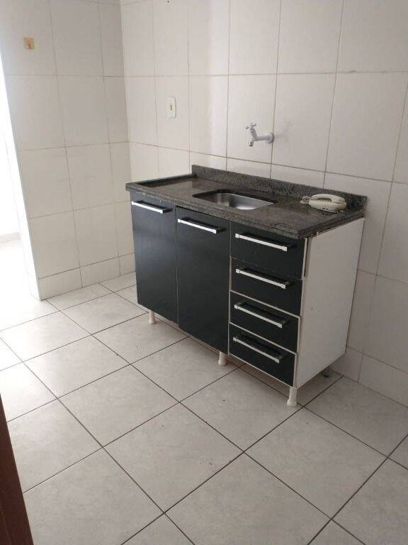 Apartamento à venda com 2 quartos, 57m² - Foto 7