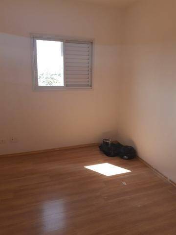 Apartamento à venda com 2 quartos, 63m² - Foto 12