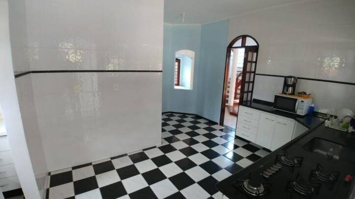 Sobrado à venda com 5 quartos, 300m² - Foto 14