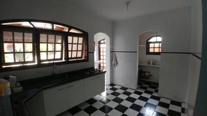 Sobrado à venda com 5 quartos, 300m² - Foto 16