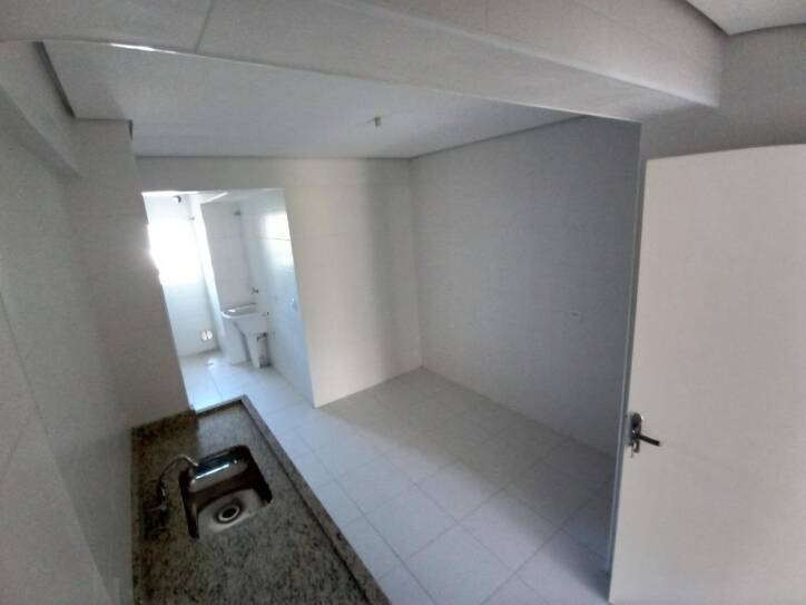 Apartamento à venda com 3 quartos, 126m² - Foto 9