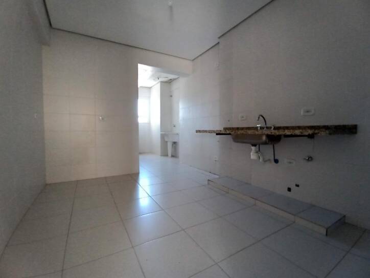 Apartamento à venda com 3 quartos, 126m² - Foto 8