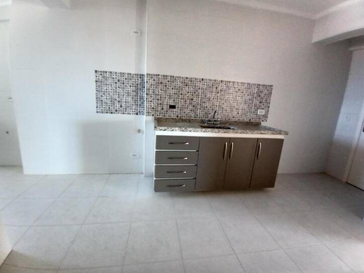 Apartamento à venda com 3 quartos, 126m² - Foto 10