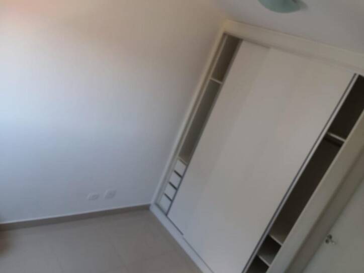 Apartamento à venda com 3 quartos, 82m² - Foto 11