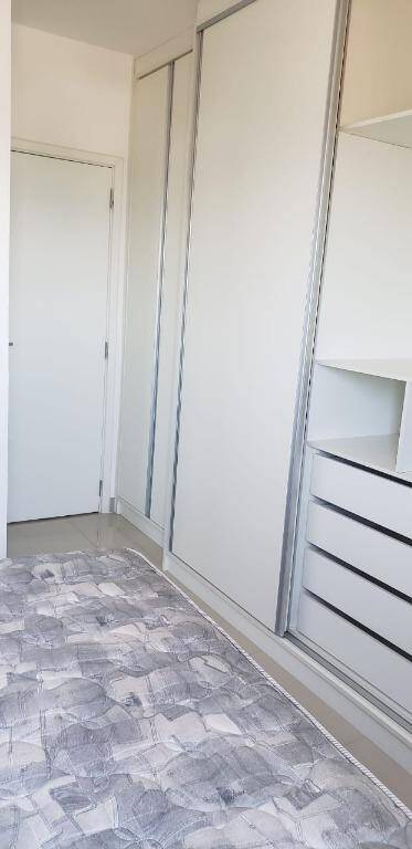 Apartamento à venda com 3 quartos, 82m² - Foto 19