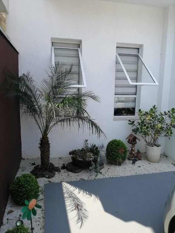 Sobrado à venda com 3 quartos, 138m² - Foto 2