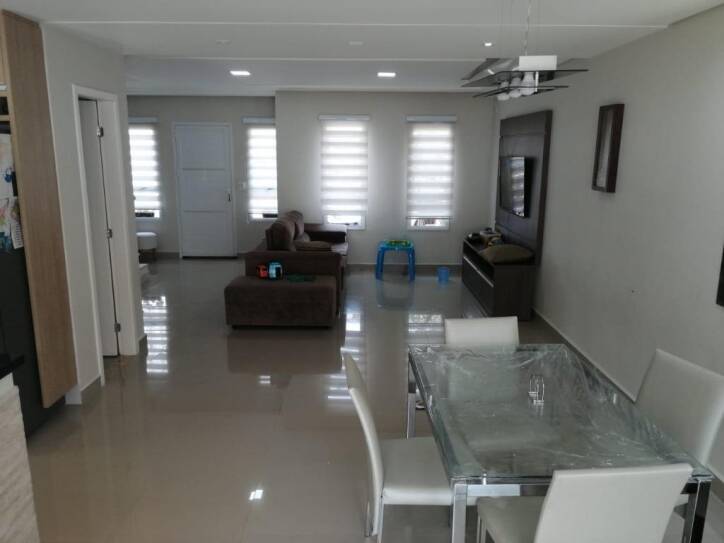 Sobrado à venda com 3 quartos, 138m² - Foto 5