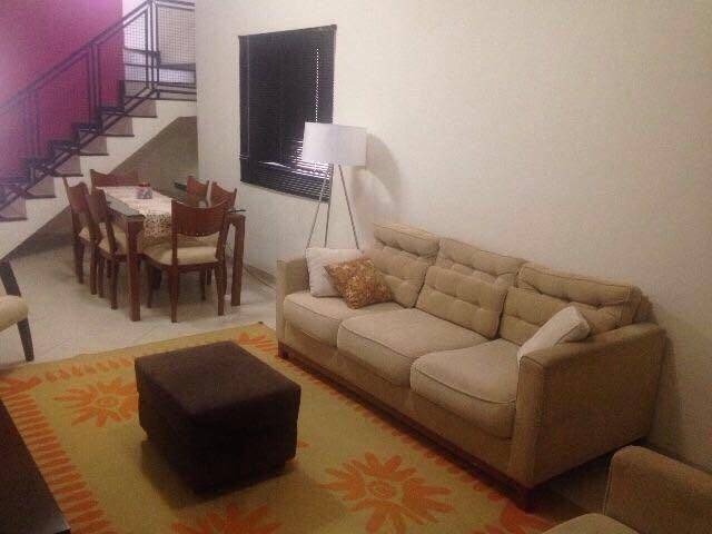 Casa à venda com 3 quartos, 130m² - Foto 2