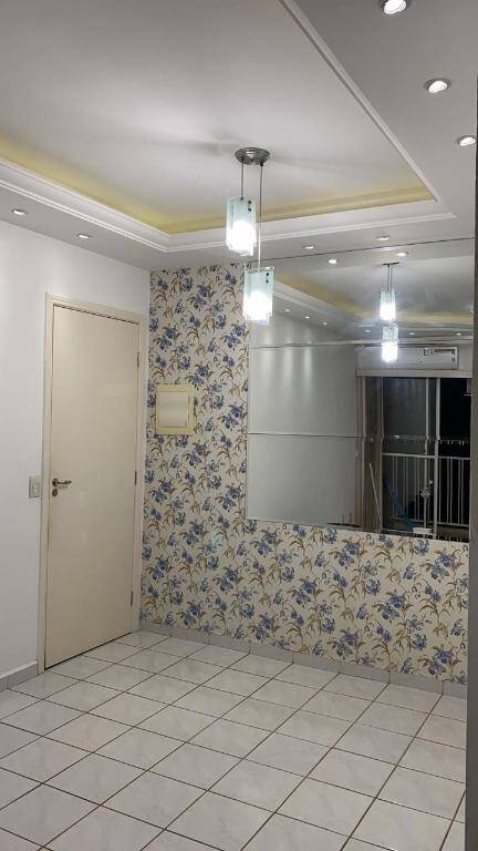 Apartamento à venda com 2 quartos, 50m² - Foto 2