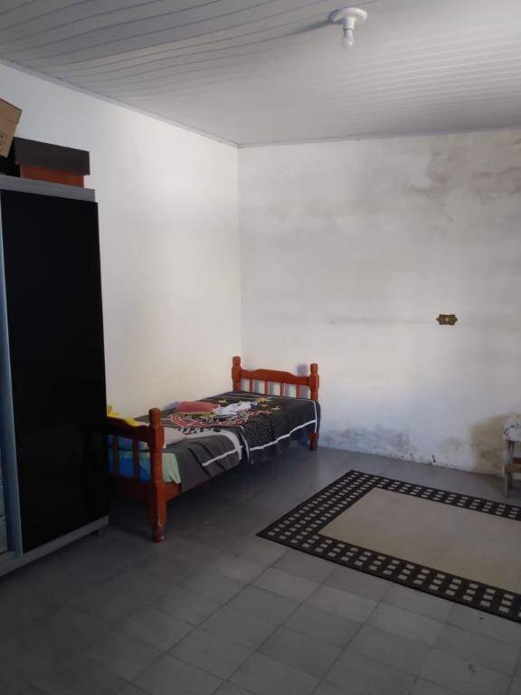 Casa à venda com 3 quartos, 80m² - Foto 8