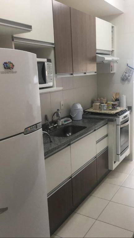 Apartamento à venda com 2 quartos, 65m² - Foto 5