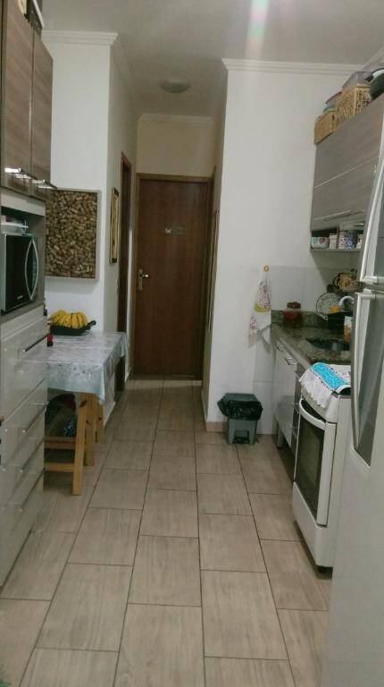 Apartamento à venda com 2 quartos, 54m² - Foto 3